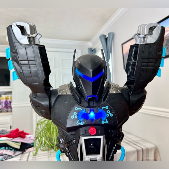 Fisher price Imaginext Batman robot dc super friends lights/sounds 2 figures - Picture 8 of 9